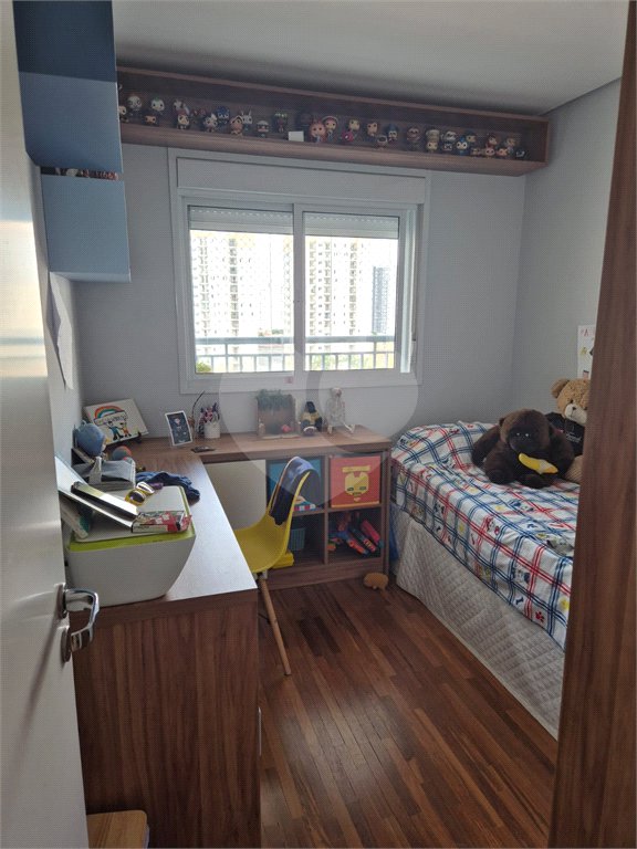 Apartamento à venda com 2 quartos, sendo 1 suíte,  em Quarta Parada, São Paulo, SP