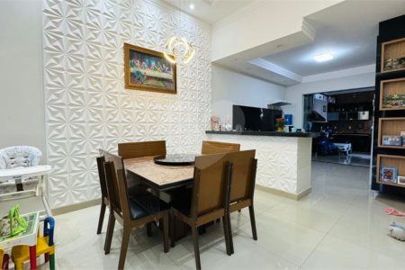Casa à venda com 3 quartos, sendo 1 suíte, no condomínio Horto Florestal III, Sorocaba - SP