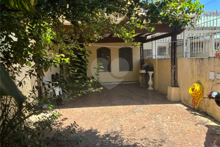 Sobrado à venda com 4 quartos, sendo 1 suíte, em Vila Guilherme, São Paulo, SP