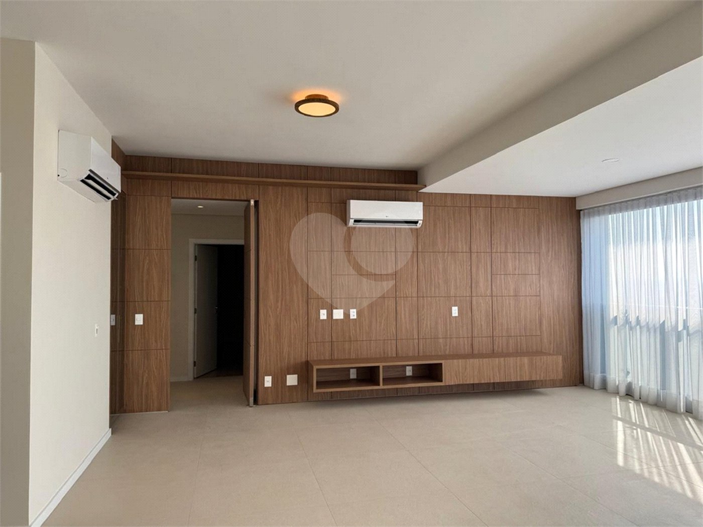Apartamento à venda com 2 suítes em Jardim Morumbi, São Paulo, SP