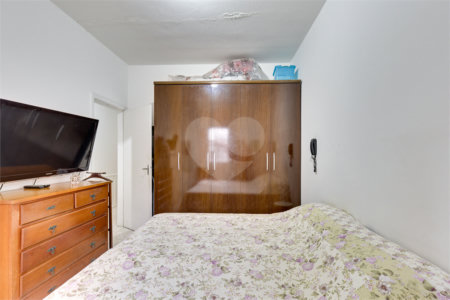 Sobrado à venda com 3 quartos, sendo 1 suíte, em Alto da Boa Vista, São Paulo, SP