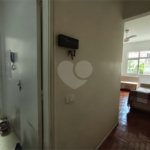 Apartamento à venda com 2 quartos, sendo 1 suíte, em Lagoa, Rio de Janeiro, RJ