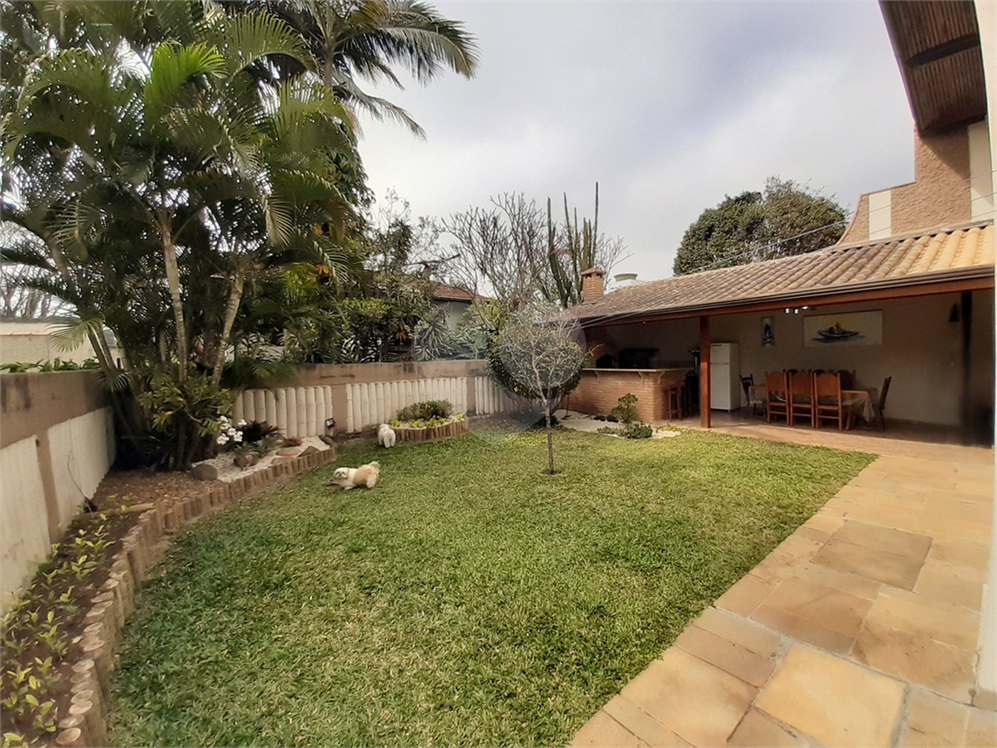 Casa à venda com 4 quartos, sendo 2 suítes,  em Jardim Floresta, São Paulo, SP