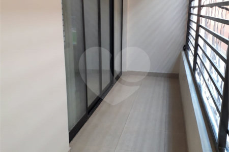 Casa Térrea à venda com 3 quartos, sendo 1 suíte,  em Vila Áurea, Poá, SP