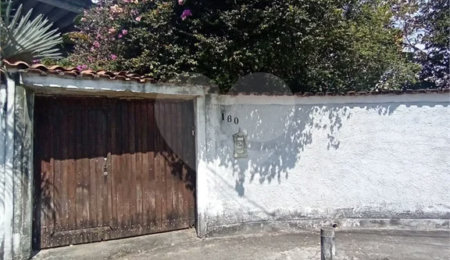 Casa à venda com 4 quartos em Campo Grande, Rio de Janeiro, RJ