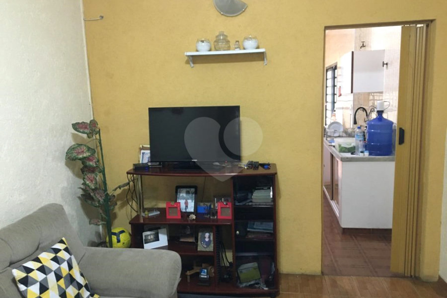 Casa à venda com 2 quartos, sendo 1 suíte, em Santana, São Paulo, SP