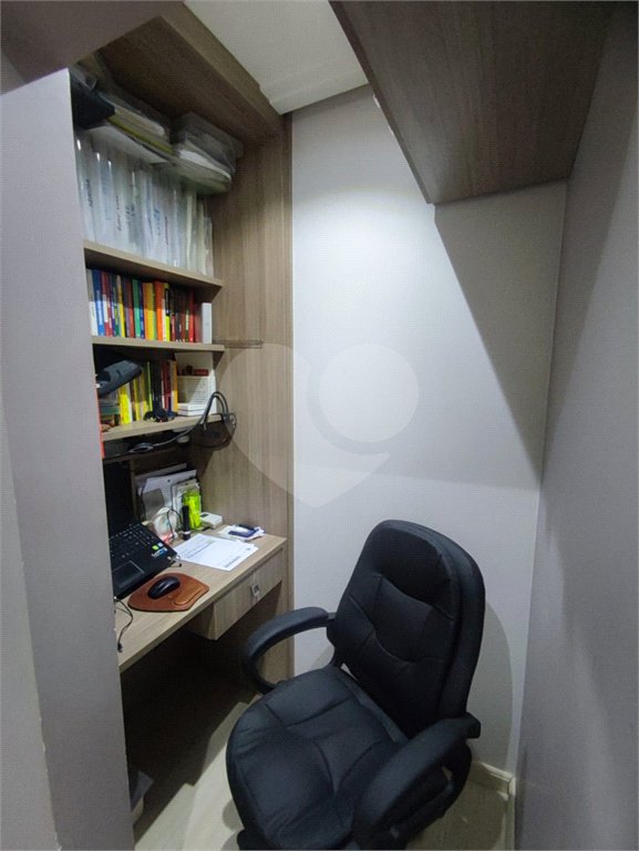 Sobrado à venda com 3 quartos, sendo 2 suítes,  em Vila Pires, Santo André, SP
