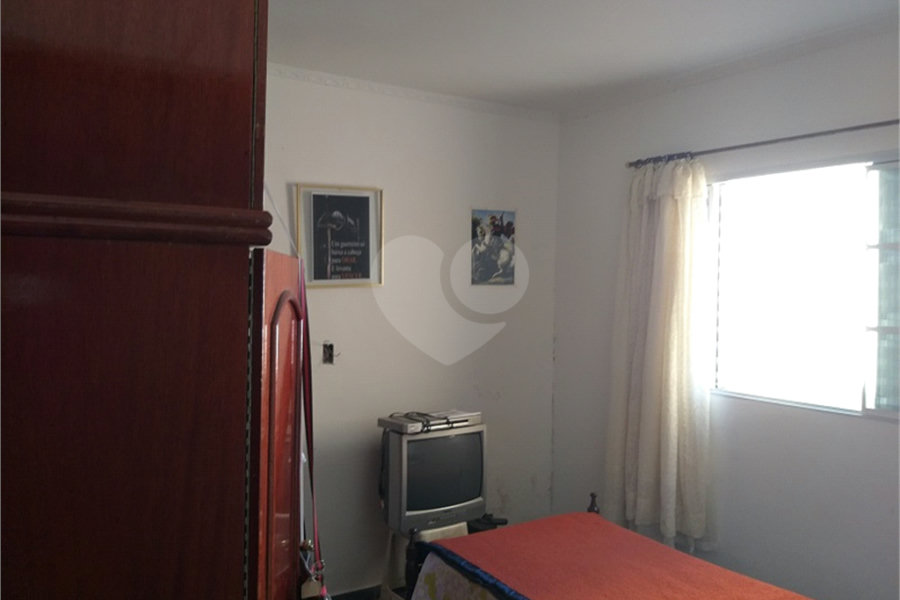 Casa Térrea à venda com 3 quartos, sendo 1 suíte,  no Centro, Serra Negra, SP