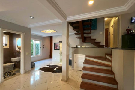 Casa à venda com 4 suítes em Vila Santo Antônio, Cotia, SP