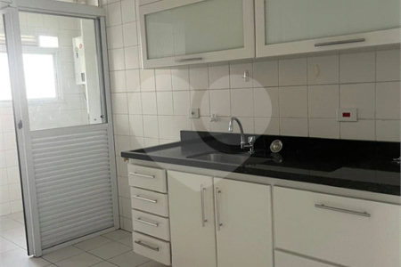 Apartamento para alugar com 3 quartos, sendo 2 suítes, em Jardim Marajoara, São Paulo, SP