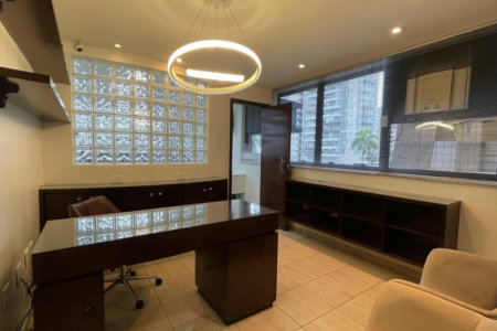 Sala à venda, 72 m² por R$ 640.000,00 - Gonzaga - Santos/SP