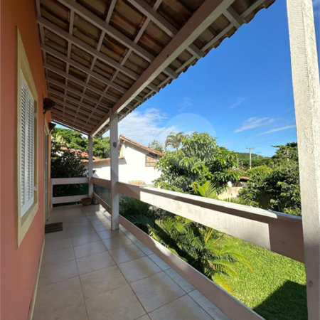 Casa em condomínio à venda com 3 quartos, sendo 2 suítes,  em Peró, Cabo Frio, RJ