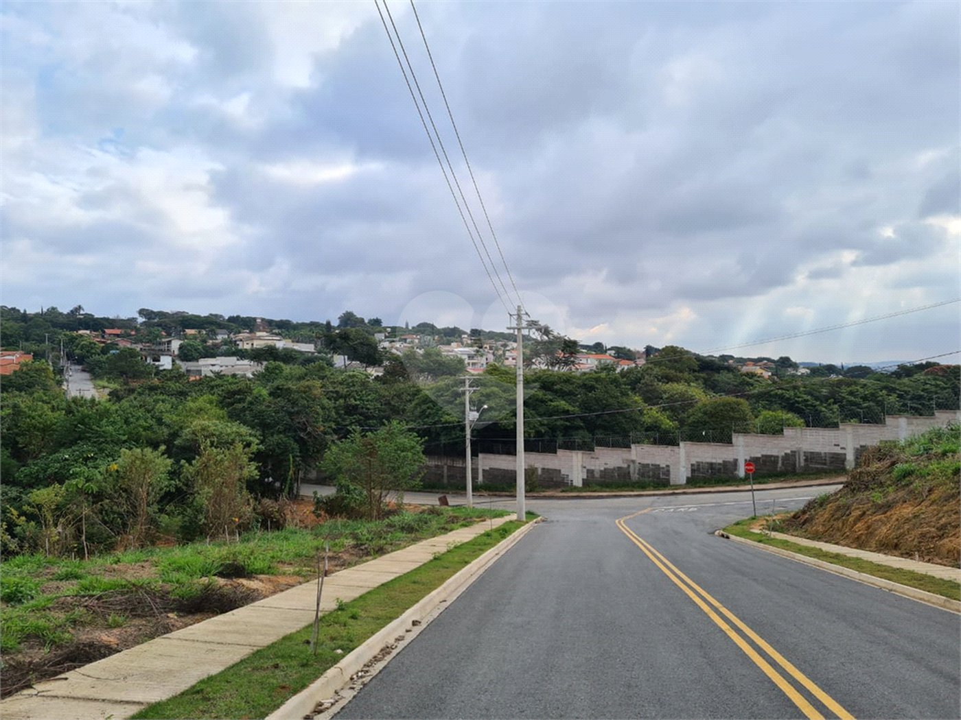 Terreno à venda em Bosque, Vinhedo, SP