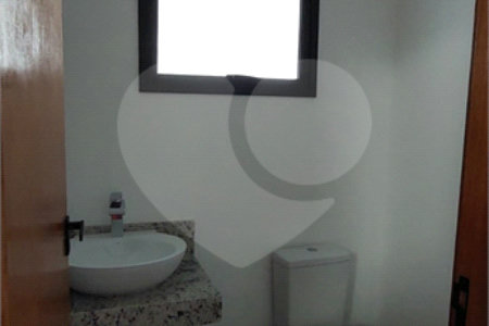 Casa à venda com 3 suítes no condomínio Parque Imperador, Bragança Paulista - SP