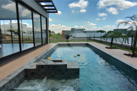 Casa à venda com 4 suítes no condomínio Campos de Santo Antonio II, Itu - SP