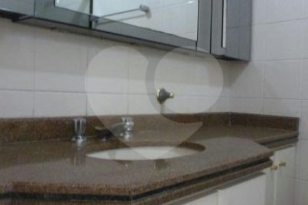 Cobertura à venda com 3 quartos, sendo 1 suíte,  em Vila Suzana, São Paulo, SP