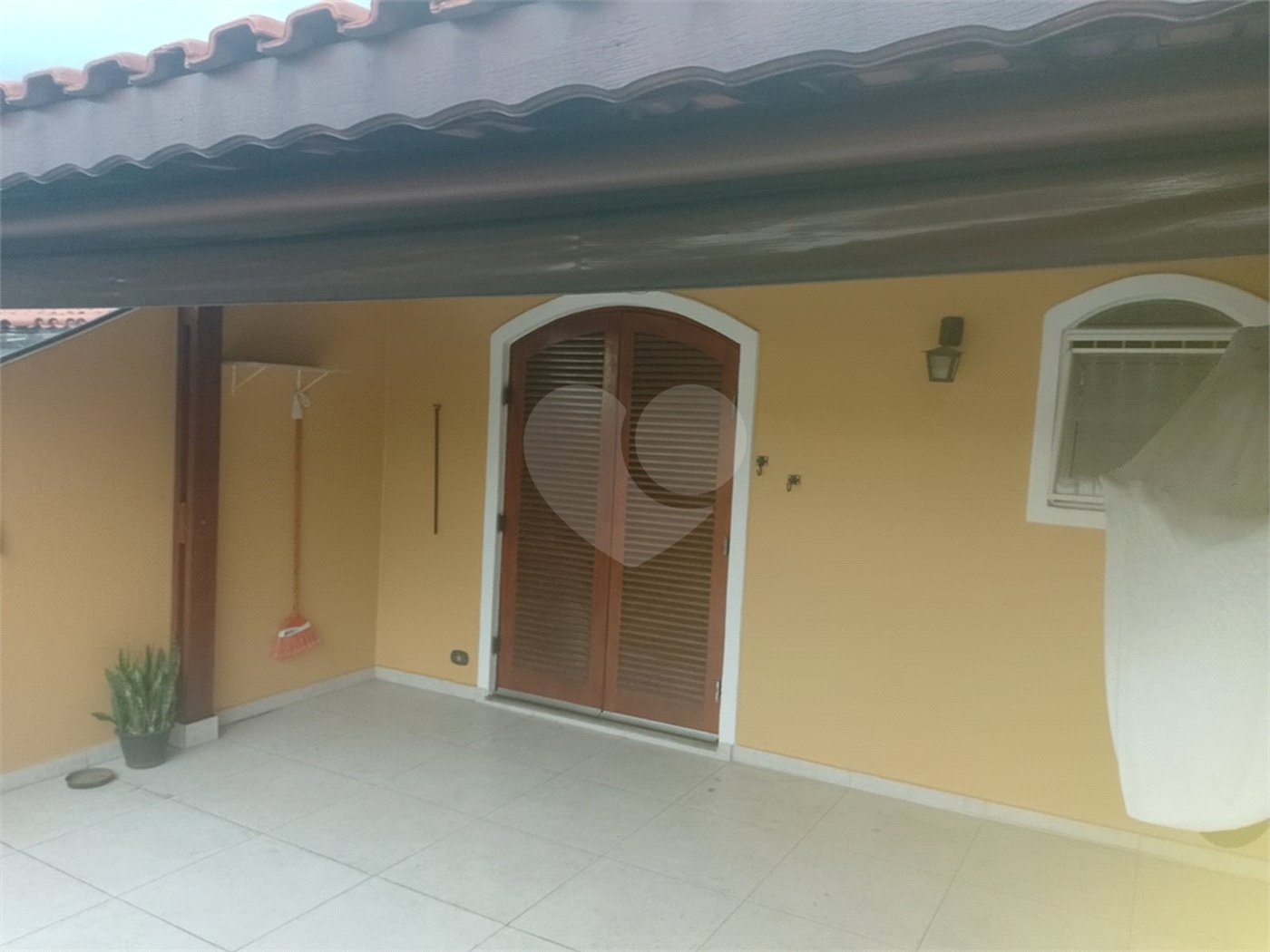 Casa à venda com 3 suítes no condomínio Vila Maria, São Paulo - SP