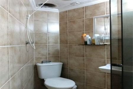 Casa Térrea à venda com 2 quartos em Jardim da Glória, Taboão da Serra, SP