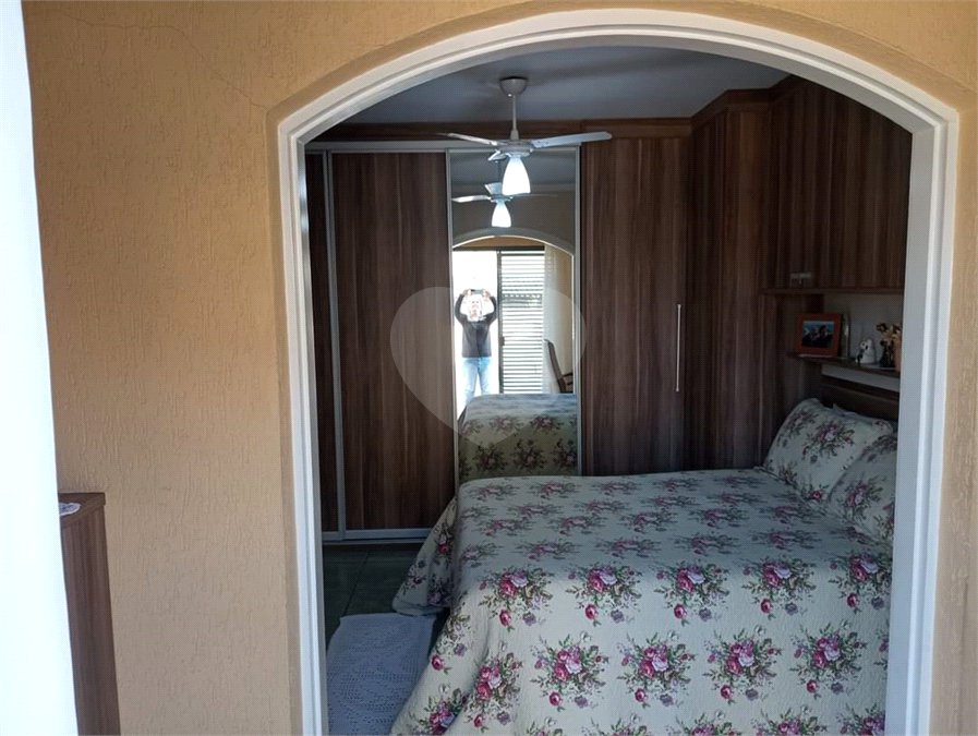Casa à venda com 3 quartos, sendo 2 suítes, em Vila Flávio, Mogi das Cruzes, SP