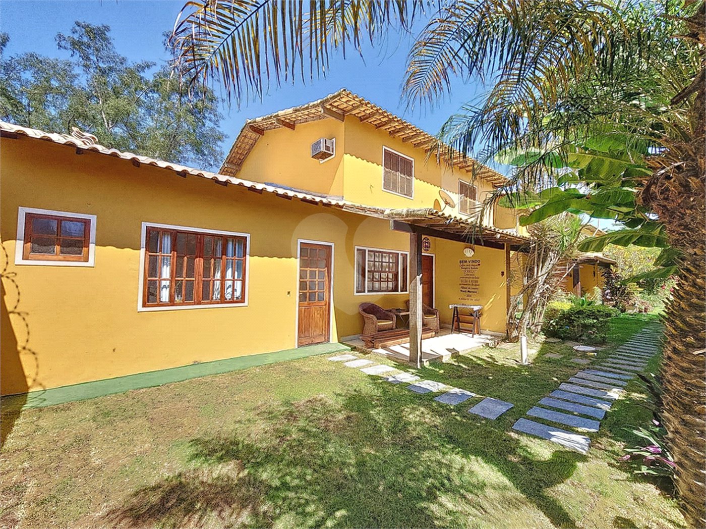 Casa em condomínio à venda com 3 quartos, sendo 1 suíte,  em Rasa, Armação dos Búzios, RJ