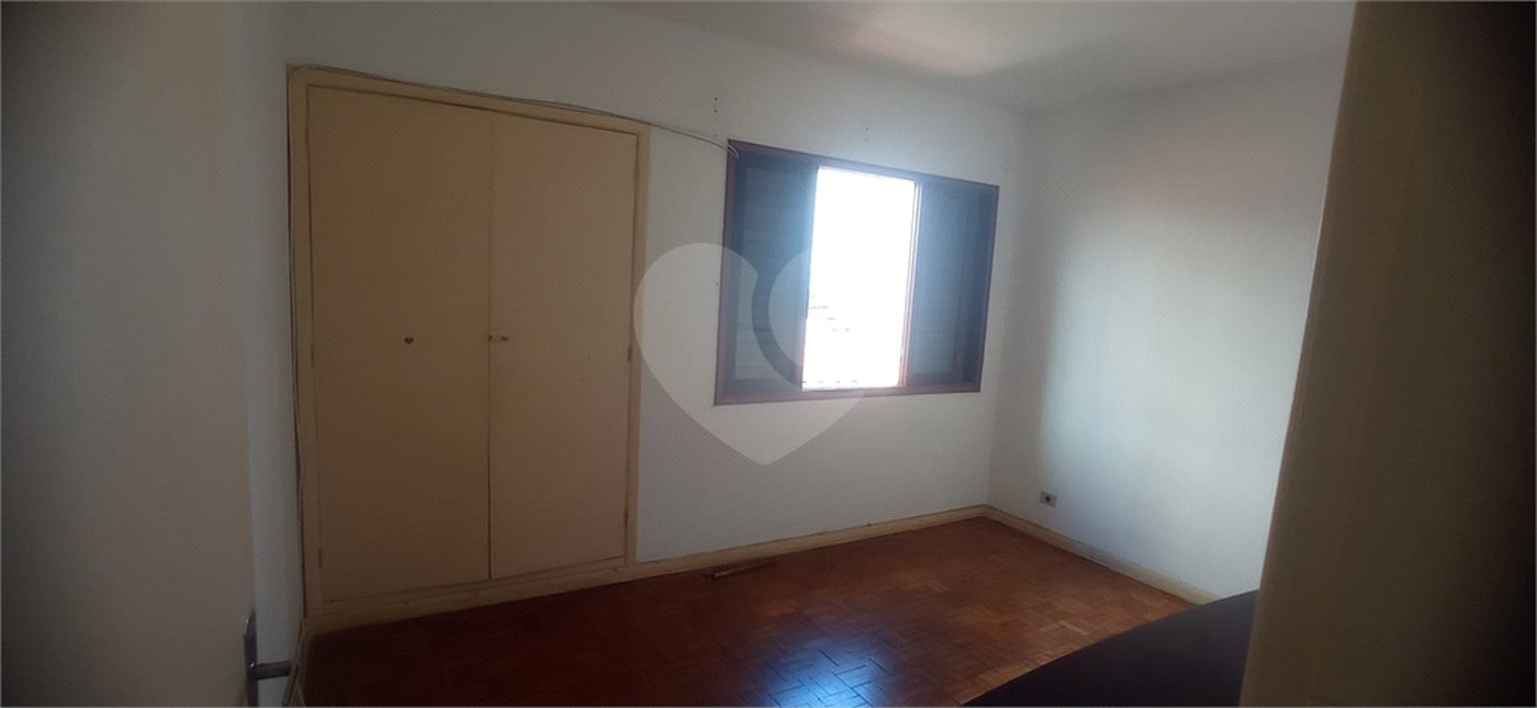 Sobrado à venda com 3 quartos em Água Fria, São Paulo, SP