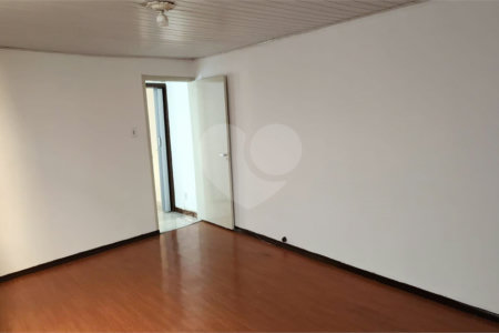 Sobrado à venda com 2 quartos em Vila Maria Alta, São Paulo, SP