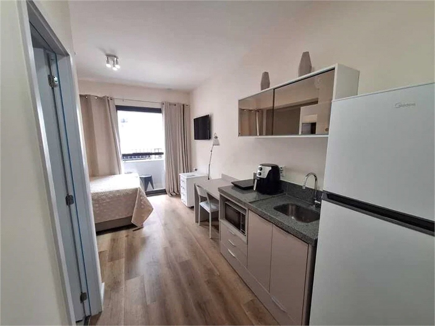 Apartamento à venda com 1 quarto em Vila Cordeiro, São Paulo, SP