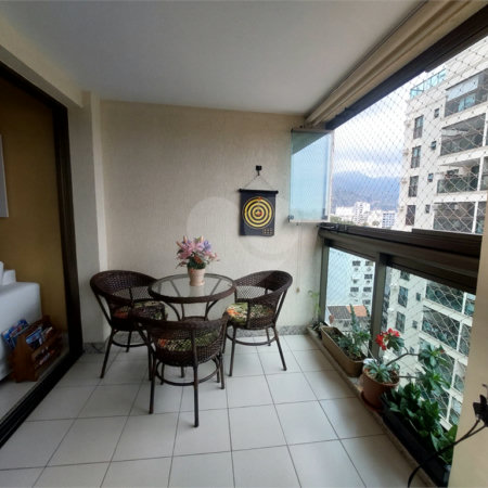 Apartamento à venda com 3 quartos, sendo 1 suíte, em Tijuca, Rio de Janeiro, RJ