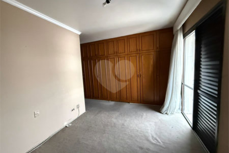 Apartamento à venda com 3 quartos, sendo 1 suíte, em Jardim Paulista, São Paulo, SP