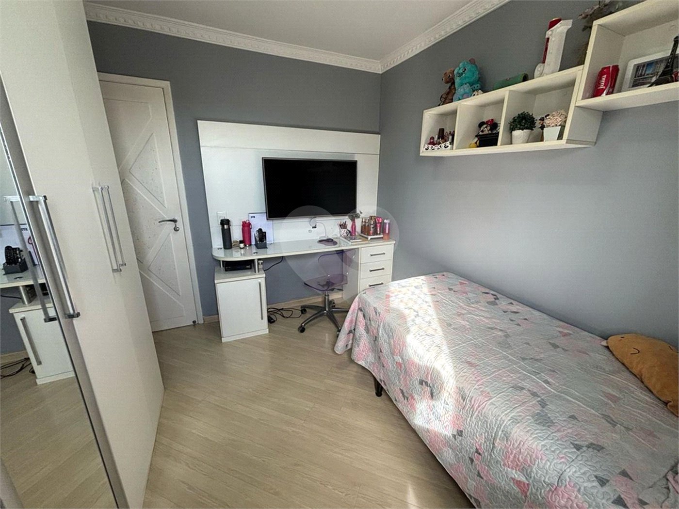 Apartamento à venda com 3 quartos, sendo 1 suíte, em Vila Esperança, São Paulo, SP