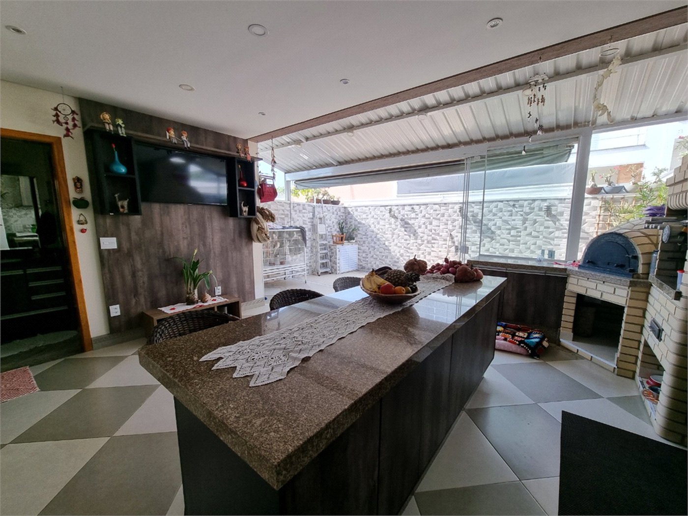 Casa à venda com 3 suítes no condomínio Horto Florestal I, Sorocaba - SP