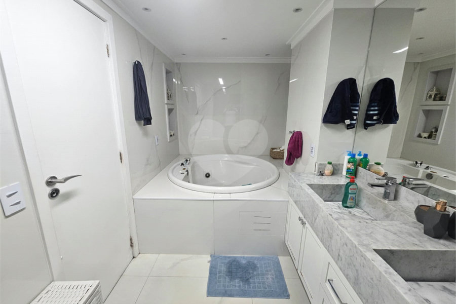 Apartamento à venda com 3 suítes em Santana, São Paulo, SP