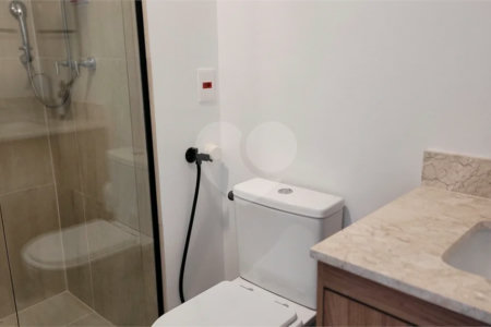 Studio sofisticado, totalmente mobiliado e pronto para morar