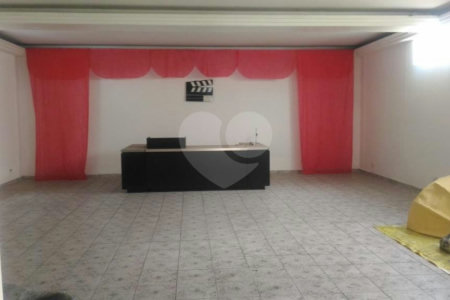 Prédio à venda com 2 quartos em Imirim, São Paulo, SP