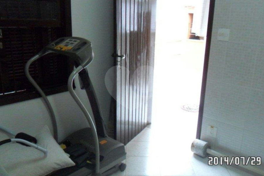 Casa Térrea à venda com 3 quartos, sendo 1 suíte, em Jardim Franca, São Paulo, SP