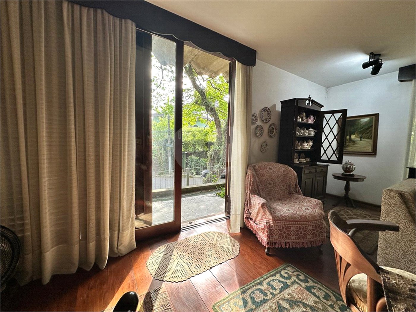Casa à venda com 3 quartos, sendo 1 suíte, em Jardim Marajoara, São Paulo, SP