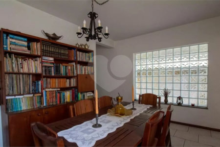 Sobrado à venda com 3 quartos, sendo 1 suíte, em Planalto Paulista, São Paulo, SP