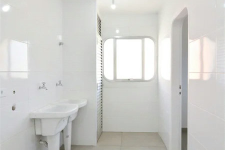 Apartamento à venda com 4 quartos, sendo 2 suítes, em Brooklin Paulista, São Paulo, SP