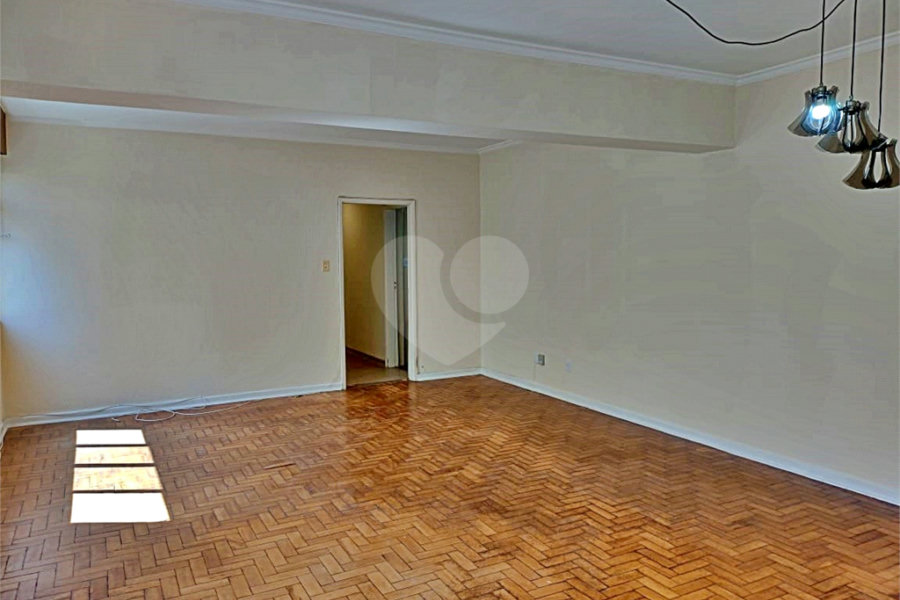 Apartamento à venda com 3 quartos, sendo 1 suíte, em Pinheiros, São Paulo, SP