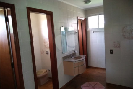 Chácara à venda com 5 quartos, sendo 3 suítes, em Chácaras São Bento, Valinhos, SP