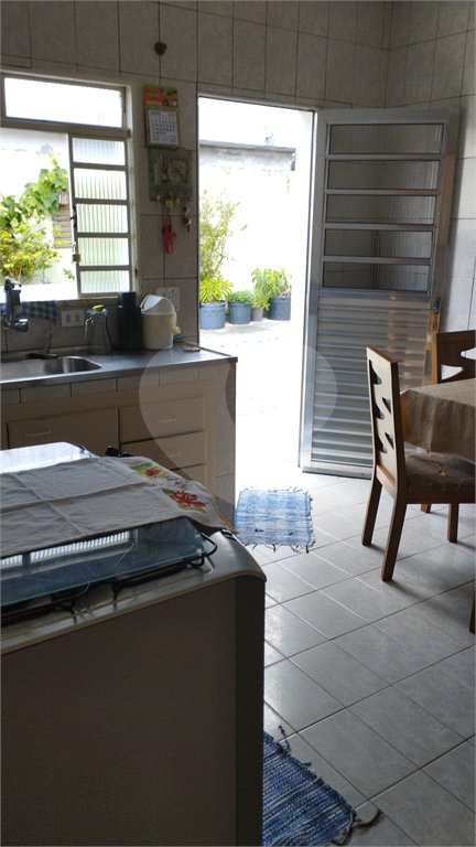 Casa à venda com 3 quartos, sendo 1 suíte,  em Jardim Aeroporto Iii, Mogi das Cruzes, SP