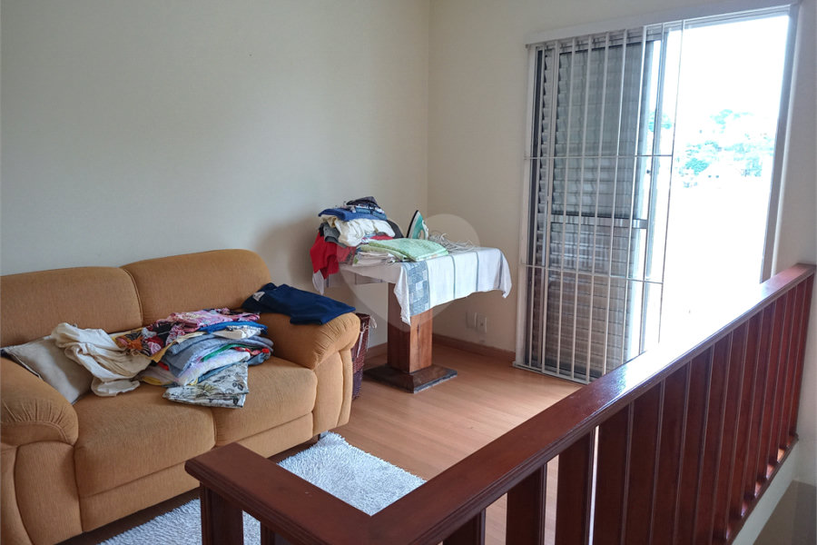 Sobrado à venda com 4 quartos em Horto, São Paulo, SP