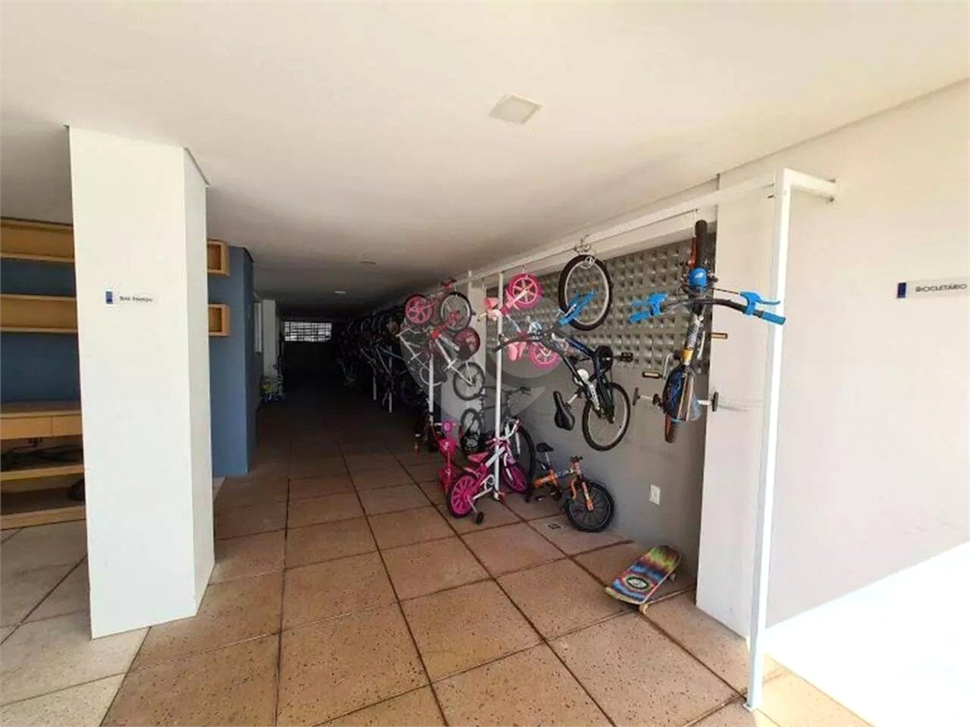 Apartamento à venda com 3 quartos, sendo 1 suíte,  em Parque Campolim, Sorocaba, SP