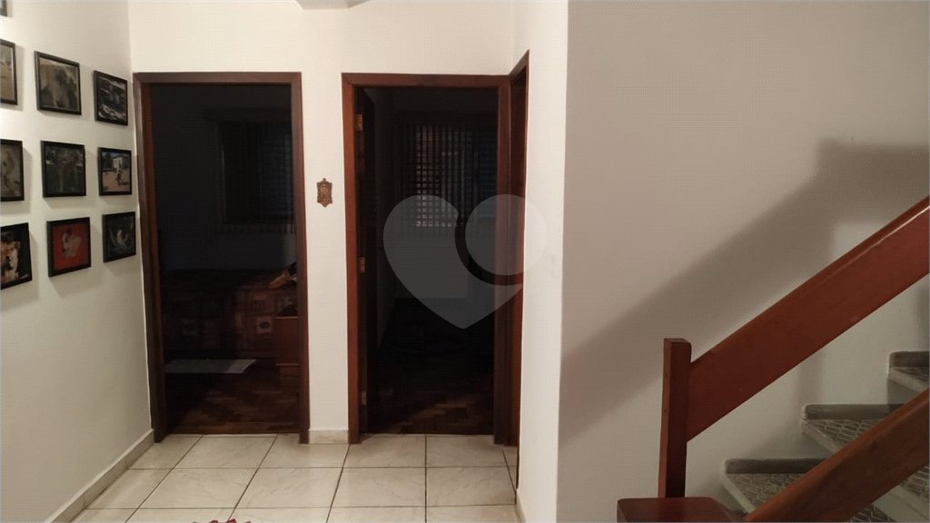 Sobrado à venda com 3 quartos, sendo 1 suíte, em Bosque da Saúde, São Paulo, SP