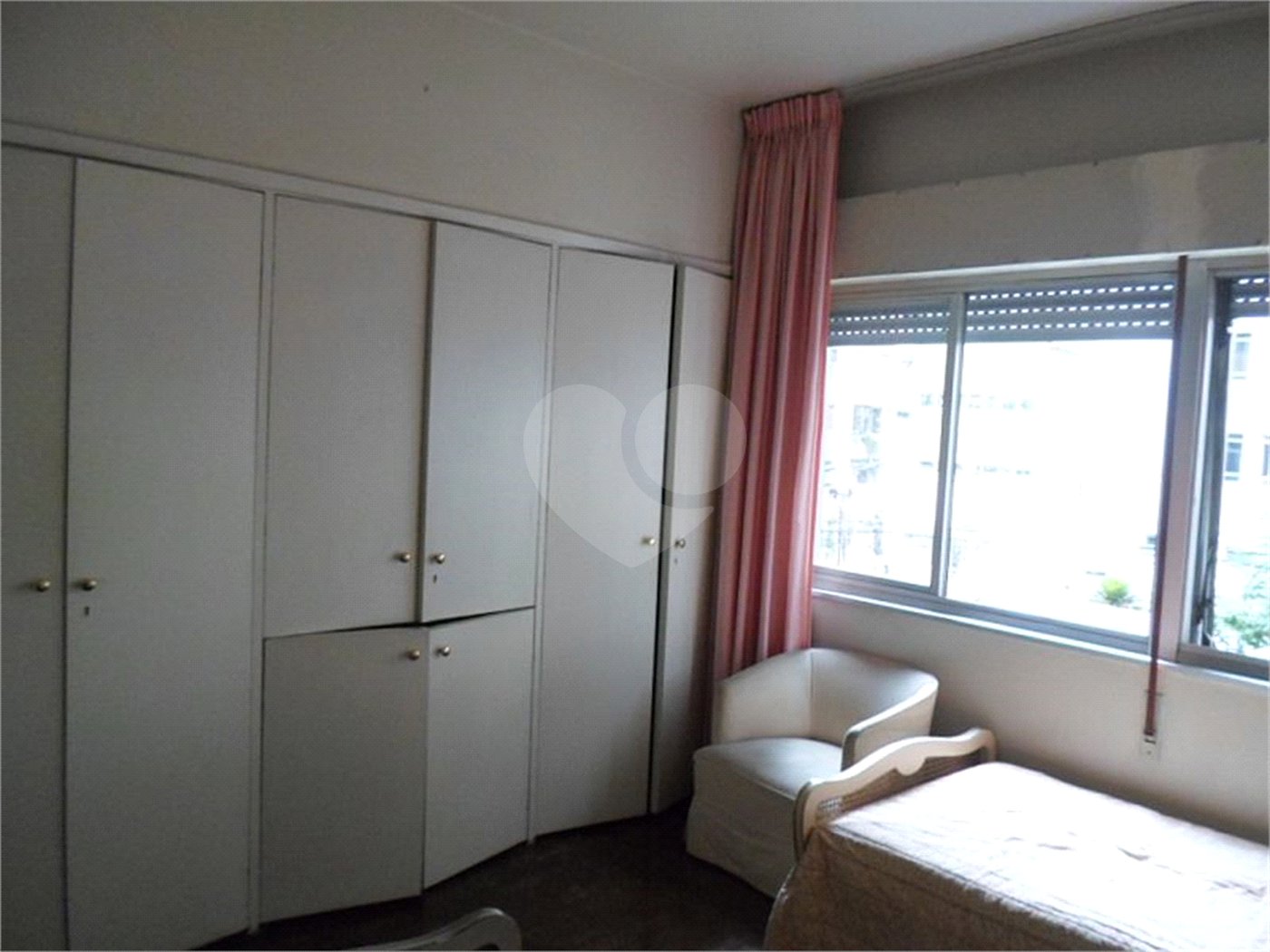 Apartamento à venda com 3 quartos, sendo 1 suíte, em Jardim Paulista, São Paulo, SP