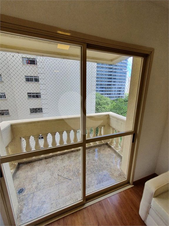 Apartamento à venda com 2 quartos em Vila Uberabinha, São Paulo, SP