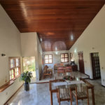 Casa à venda com 4 quartos, sendo 2 suítes, em Bosque, Vinhedo, SP