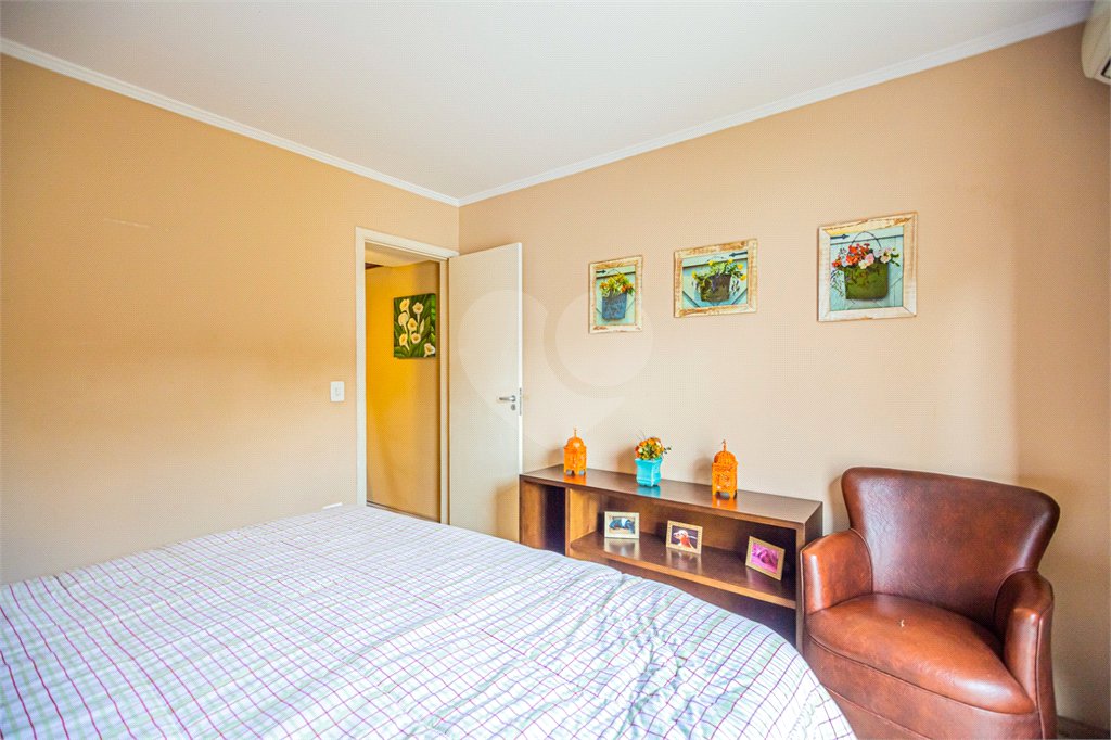 Casa à venda com 3 quartos, sendo 2 suítes,  em Chácara Santo Antônio (zona Sul), São Paulo, SP