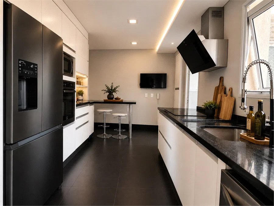 Apartamento à venda com 4 suítes em Cidade Monções, São Paulo, SP