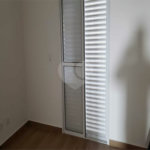 Sobrado à venda com 3 quartos, sendo 1 suíte, em Vila Romero, São Paulo, SP
